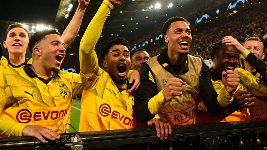 Die Spieler des BVB nach ihrem Sieg gegen Atlético Madrid , April 2024