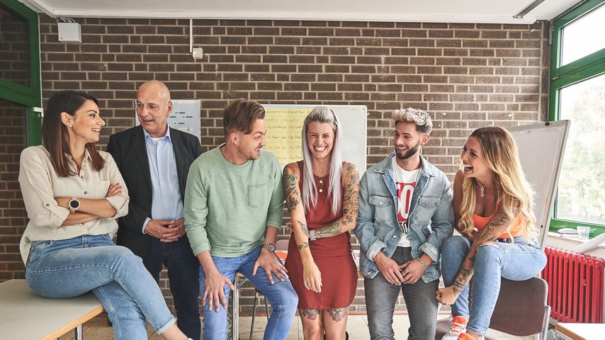 Die Stars von "Krass Schule – Die jungen Lehrer"