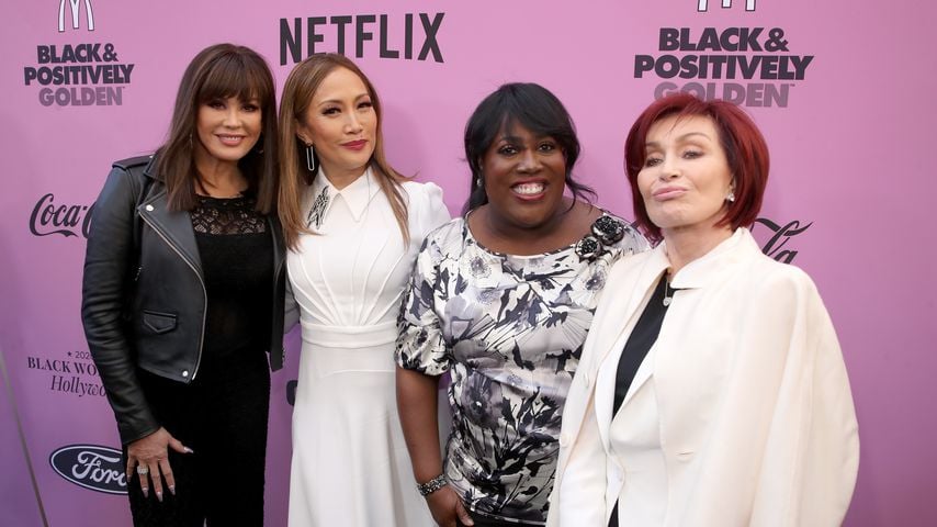Die "The Talk"-Moderatorinnen Marie Osmond, Carrie Ann Inaba, Sheryl Underwood, und Sharon Osbourne