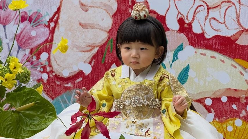 Hae Yi, Tochter von K-Pop-Sängerin Son Dam-bi und Lee Kyu Hyuk