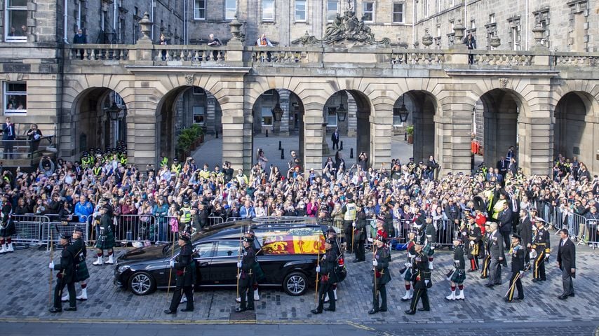 Die Trauerprozession für die Queen, September 2022 in Edinburgh