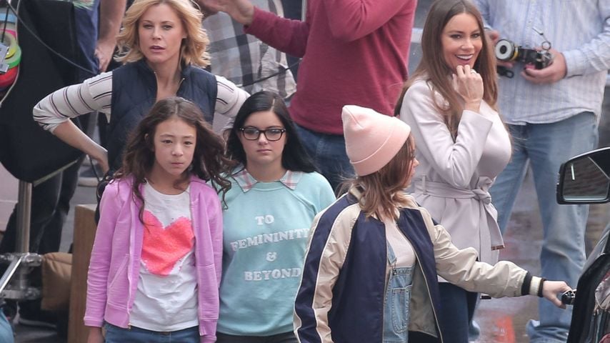 Sofia Vergara, Julie Bowen, Sarah Hyland, Ariel Winter und Aubrey Anderson-Emmons beim "Modern Family"-Dreh in Los Angeles, 2017