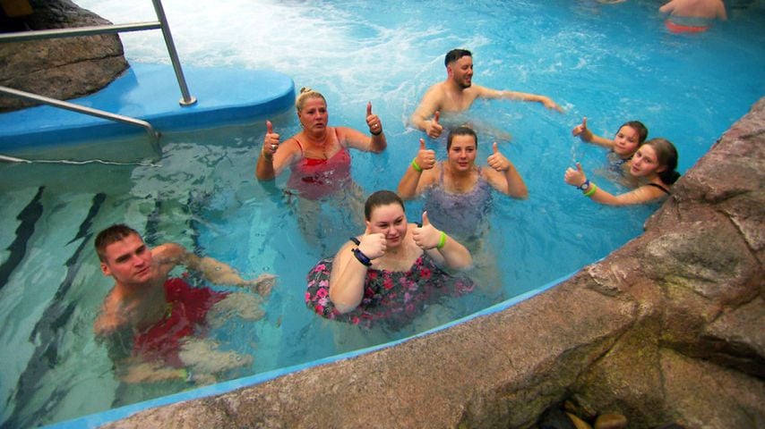 Die Wollnys beim exotischen Badeurlaub
