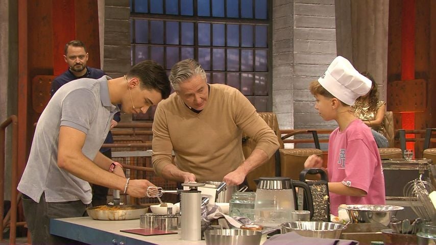 Diego, Franjo und Rocco Pooth bei "Grill den Henssler"