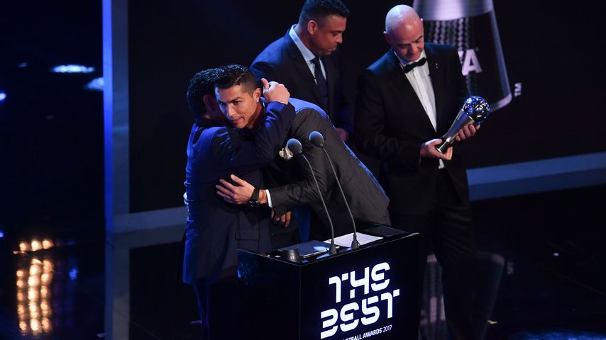 Diego Maradona und Cristiano Ronaldo, 2017