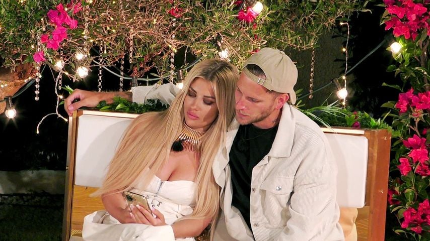 Dijana Cvijetic und Yannick Syperek bei "Love Island VIP" 2025.