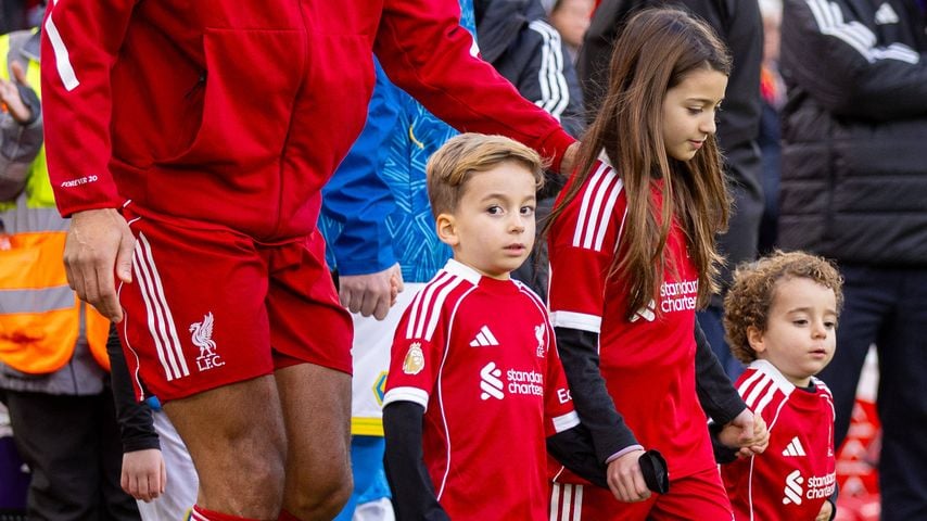 Virgil van Dijk und Diogo Jotas Söhne Dinis und Duarte, Dezember 2025