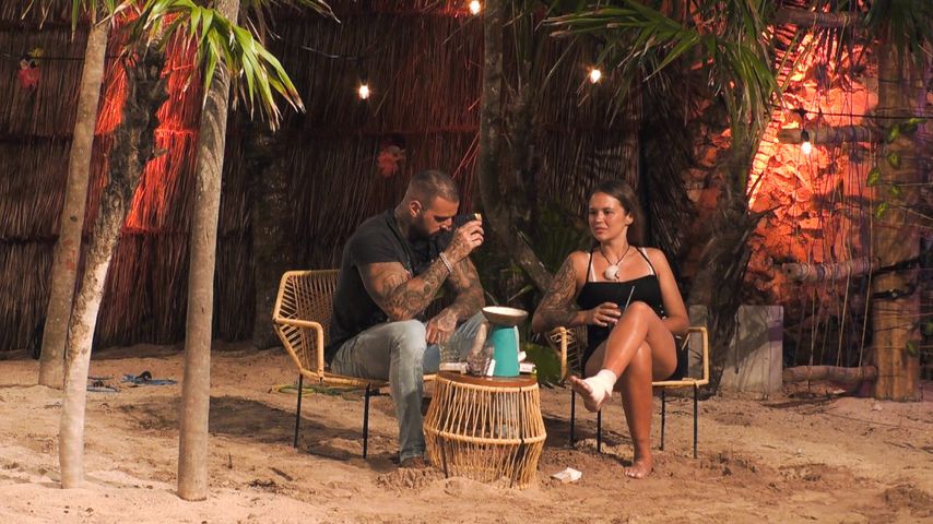 Nur zweite Wahl für Diogo? "Ex on the Beach"-Celina heult