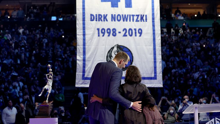 Dirk Nowitzki mit seiner Frau Jessica