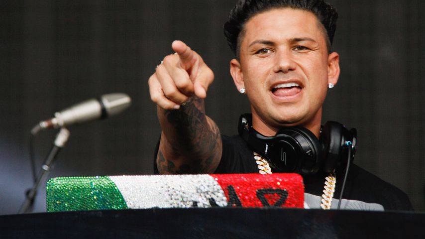 "Skandal": DJ Pauly D schneidet Markenzeichen ab
