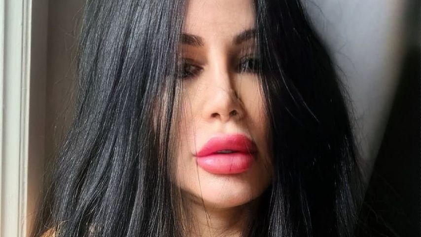 Djamila Rowe, TV-Bekanntheit