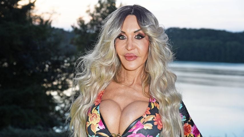 Hoher Puls: Dolly muss bei "Villa der Versuchung" in Klinik