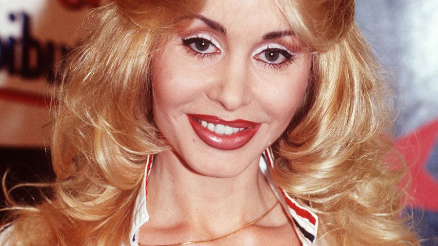 Dolly Buster, Sex-Ikone