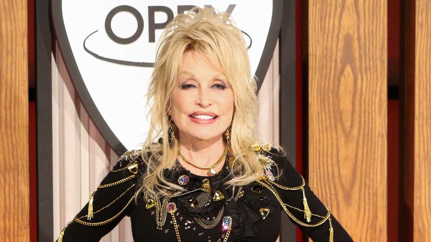 Wow! Dolly Parton bricht drei Weltrekorde mit ihrer Musik