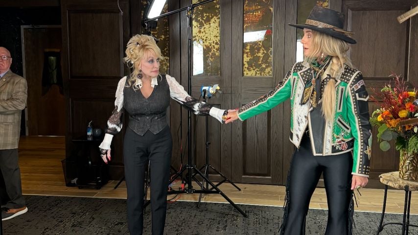 Dolly Parton und Lainey Wilson.