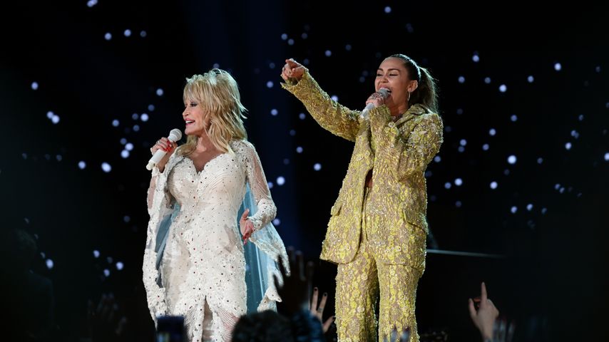 Dolly Parton und Miley Cyrus bei den Grammy Awards 2019