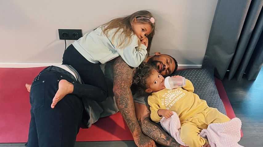 Influencer Dominic Harrison mit seinen Töchtern Mia und Kyla