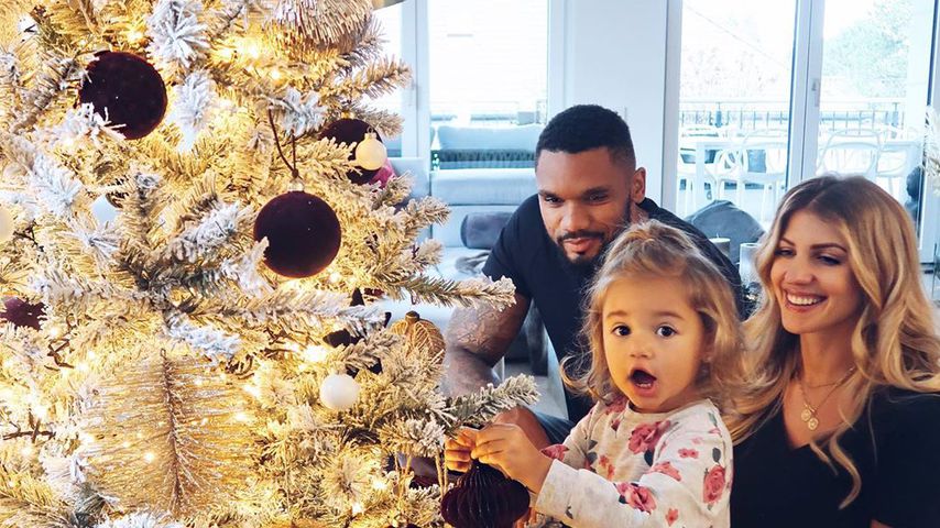 Für Weihnachtsmann-Story: Sarah und Domi tricksen Mia aus