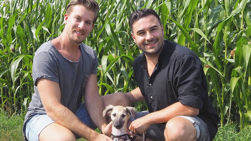 Dominik Schmitt und Lars Steinhöfel mit ihrem neuen Hund