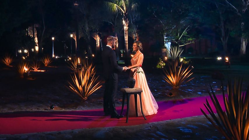 Dominik Stuckmann und Jana-Maria im Finale vom Bachelor 2022