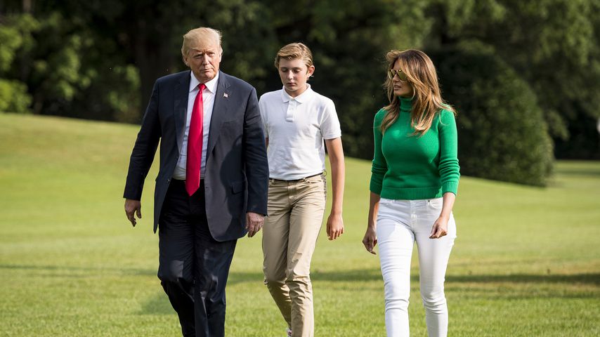 Donald, Barron und Melania Trump im August 2018 in Washington