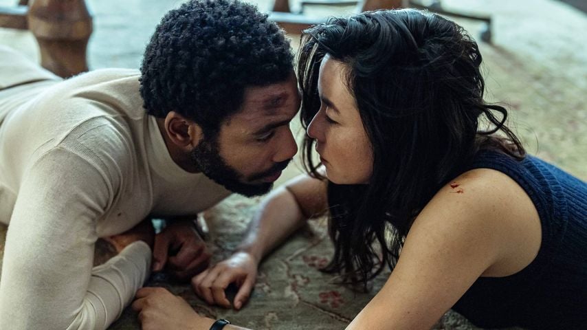 Donald Glover und Maya Erskine in der Amazon Prime Video-Serie "Mr. & Mrs. Smith"