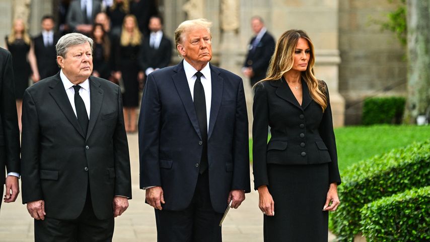 Donald und Melania Trump bei der Beerdigung von Melanias Mutter
