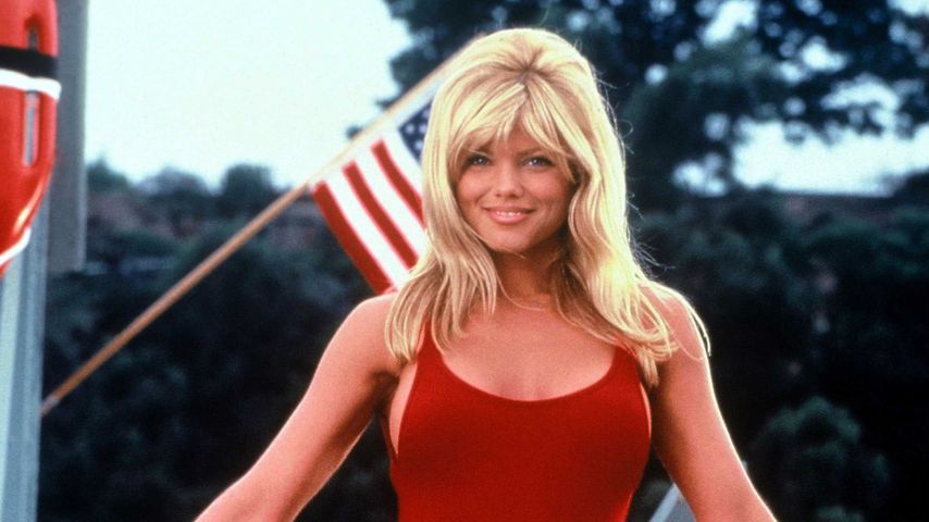 Donna D'Errico in "Baywatch"