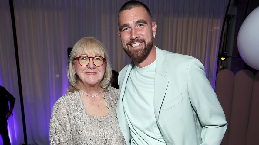 Donna Kelce und Travis Kelce im Juli 2023