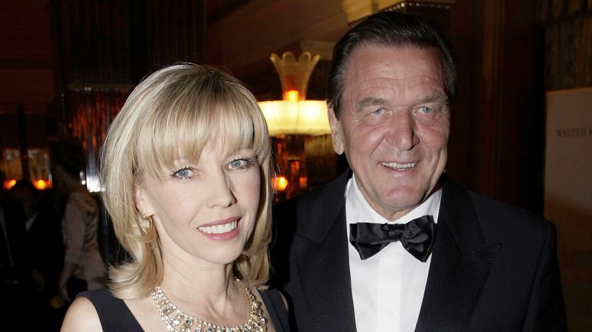 Doris Schröder-Köpf sendet ihrem Ex Gerhard liebe Grüße!