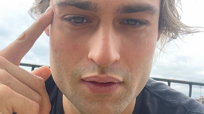 Douglas Booth, Schauspieler
