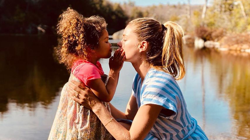 Doutzen Kroes mit ihrer Tochter Myllena, Juli 2019