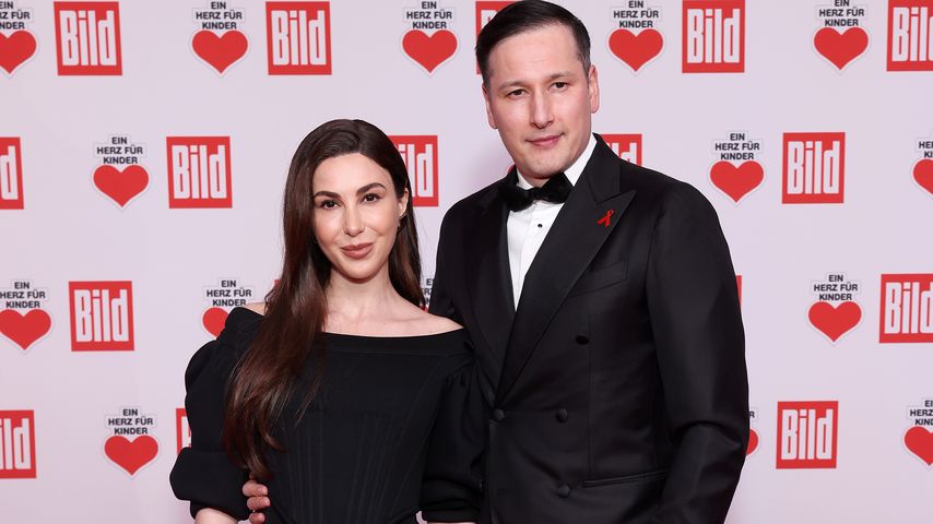 Dr. Emi Arpa und Basti Dahlem, Dezember 2024