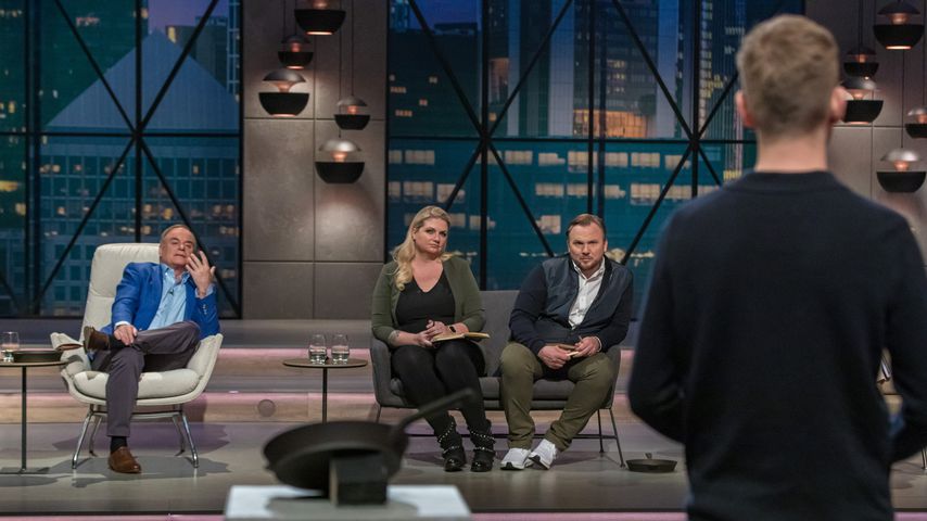 Dr. Georg Kofler und die Gastlöwen Anne und Stefan Lemcke bei "Die Höhle der Löwen"