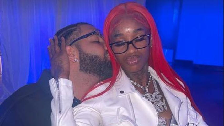 Drake küsst die Rapperin Sexyy Red