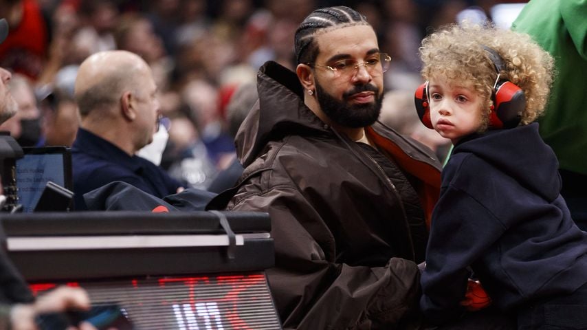 Drake mit seinem Sohn Adonis im April 2022