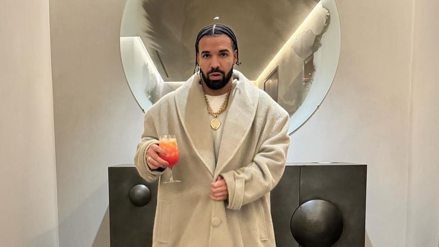 "Fast gestorben": Drake schimpft über deutsches Mundwasser