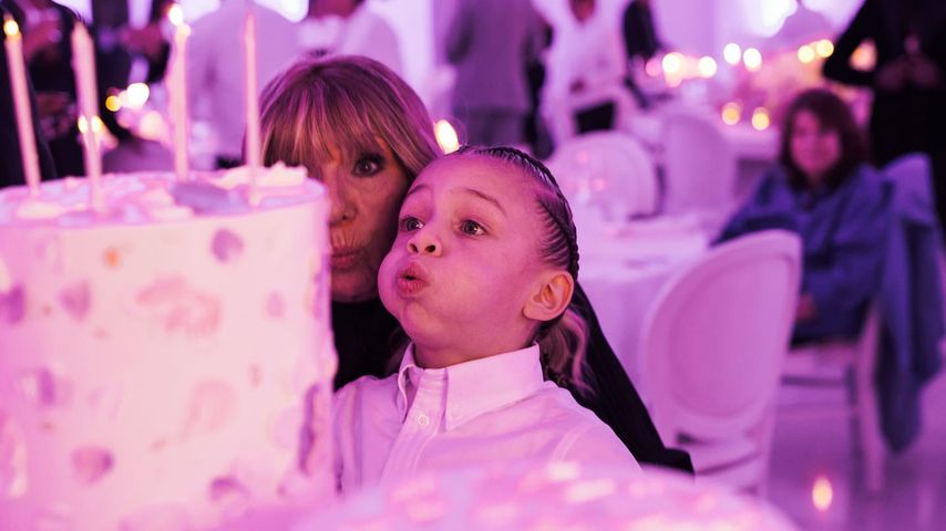 Drakes Mutter Sandi Graham und sein Sohn Adonis im Januar 2023