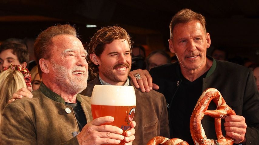 Arndold Schwarzenegger mit Sohn Christopher und Schauspieler Ralf Möller bei der Stanglwirt Weisswurstparty in Österreich, Januar 2026