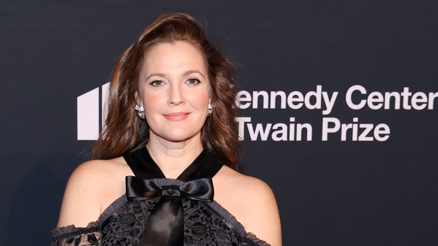 Drew Barrymore, Moderatorin