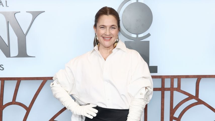 Drew Barrymore bei den Tony Awards 2026 im Radio City Music Hall in New York
