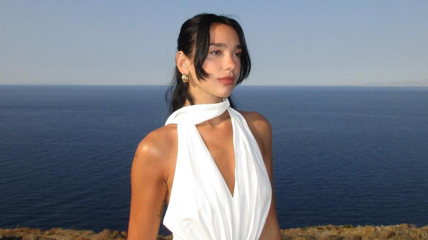 Dua Lipa, Sängerin