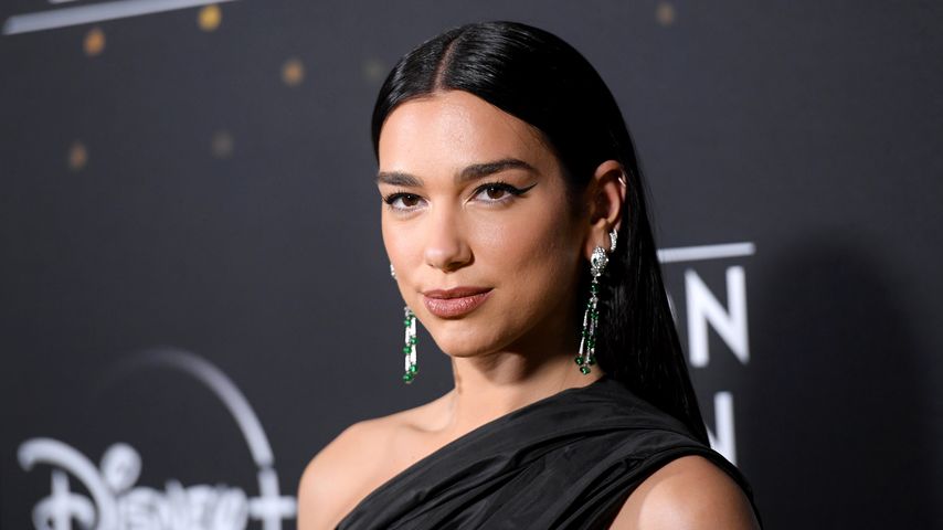 Dua Lipa, Sängerin