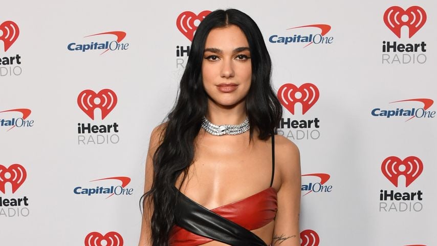 Dua Lipa, Sängerin