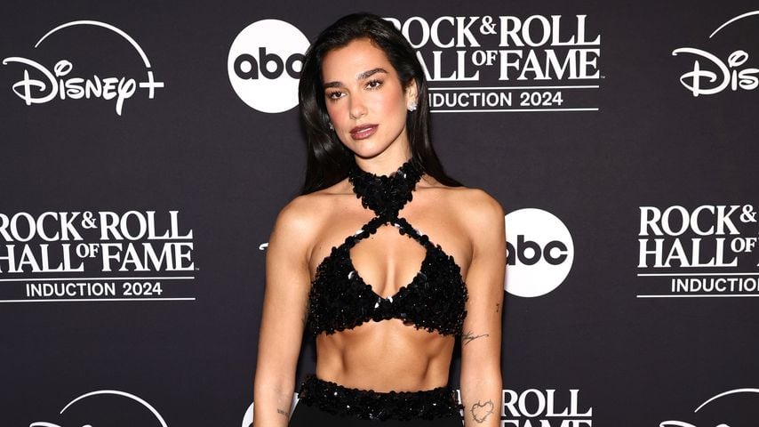 Dua Lipa, Sängerin
