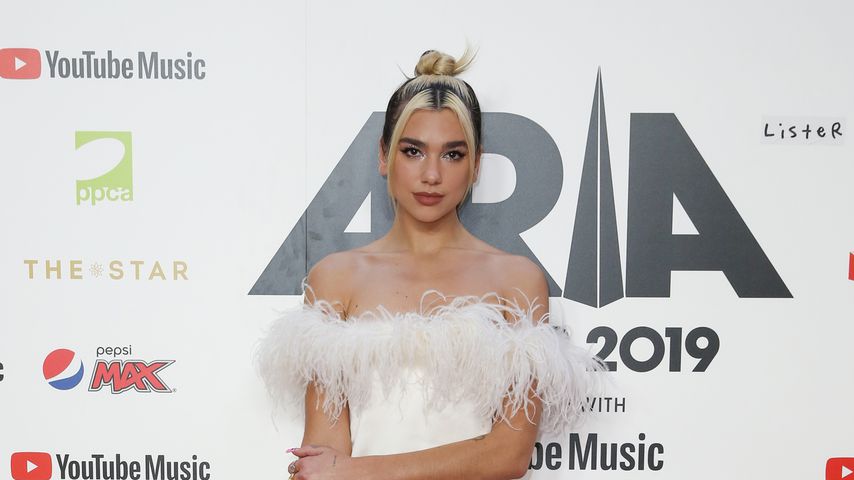 Dua Lipa, November 2019