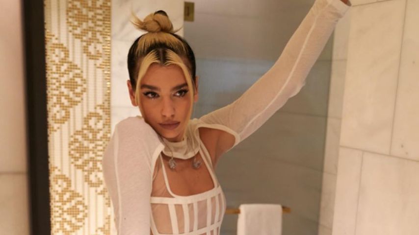 Dua Lipa, November 2019