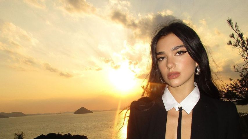 Dua Lipa, Oktober 2022