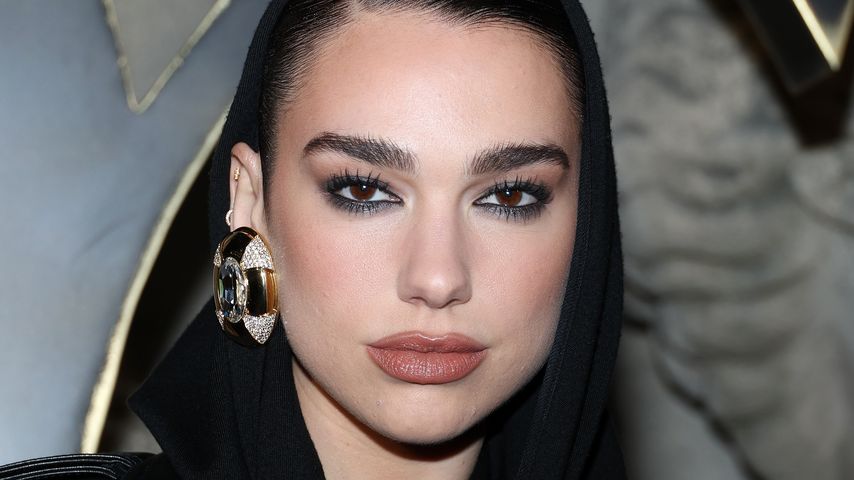Dua Lipa, Sängerin