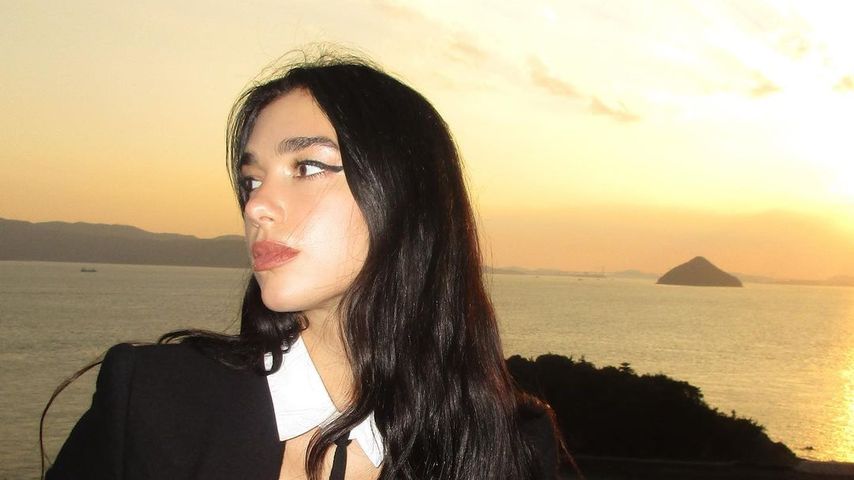 Dua Lipa, Sängerin